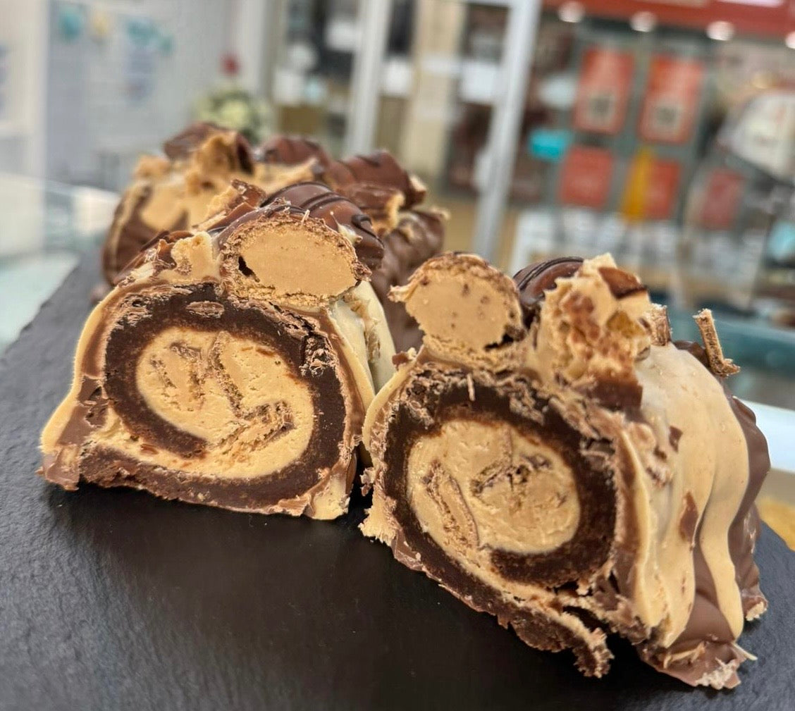 Kinder Bueno mini roll