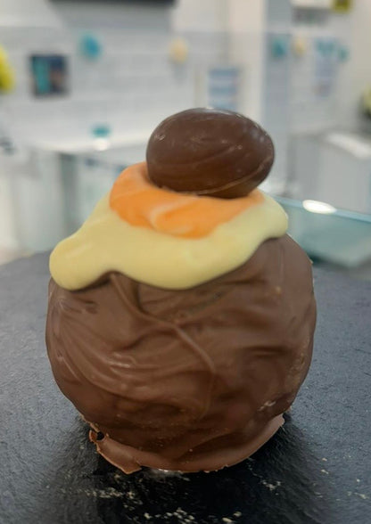 Creme egg brownie bomb